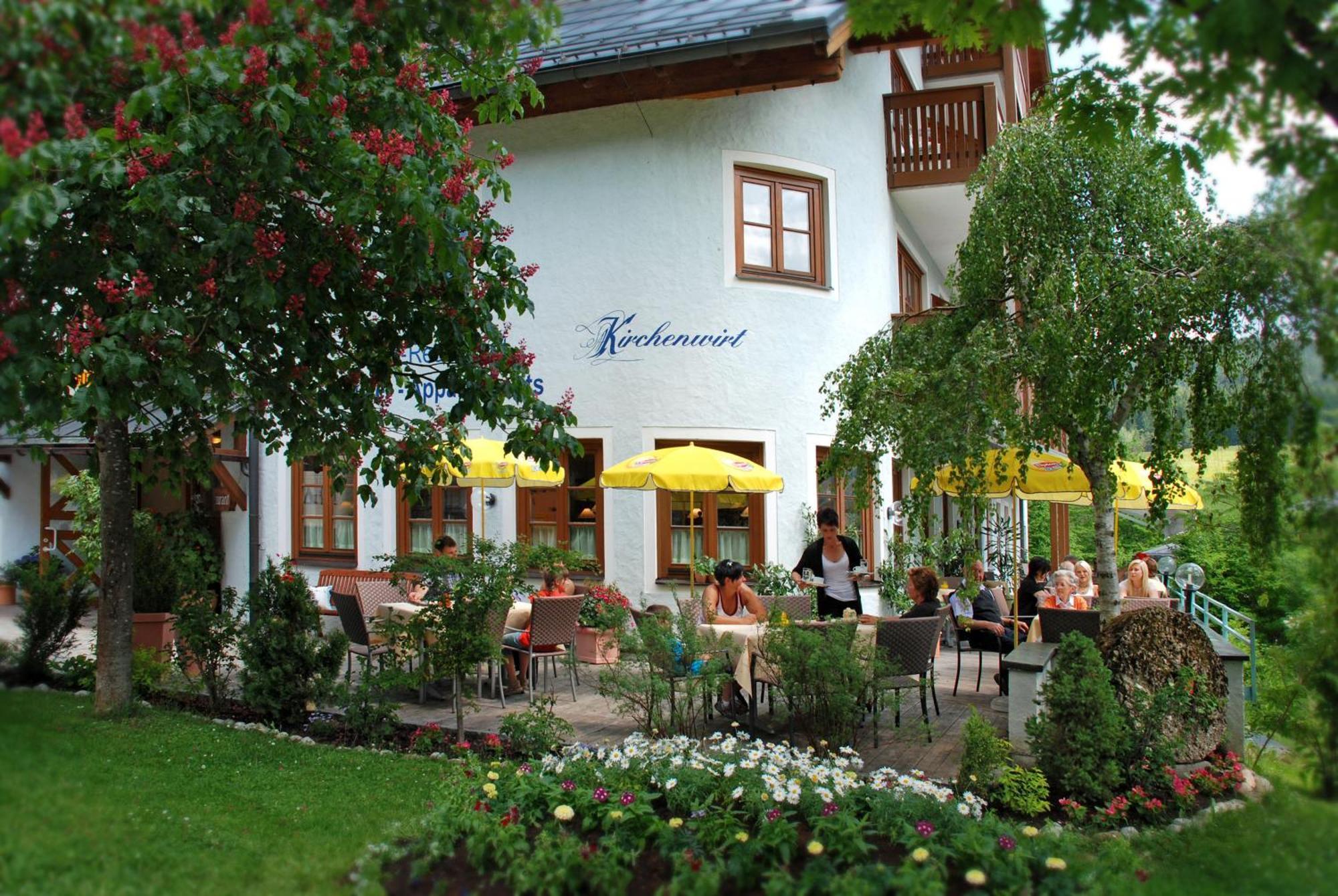 Dachstein West Hotel Gmbh-Kirchenwirt Russbach Русбах ам Пас Гшют Екстериор снимка